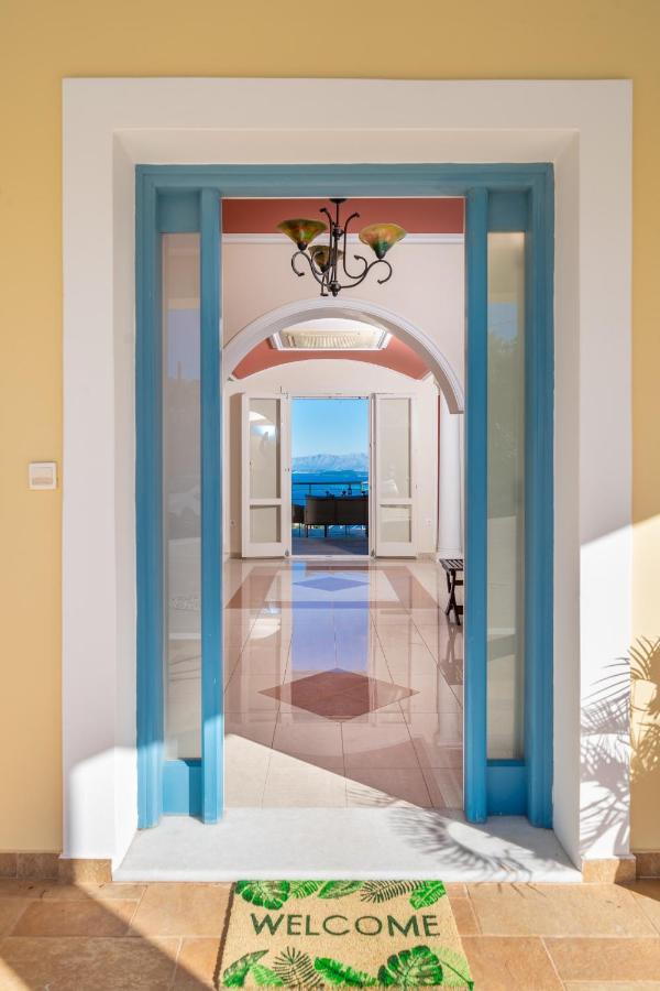Villa Private Gelia, With Panoramic 180 Degrees Sea View!