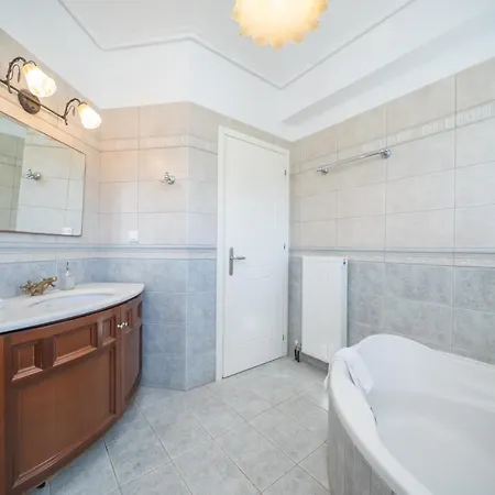 Private Villa Gelia, With Panoramic 180 Degrees Sea View! Fiskardo Exterior photo