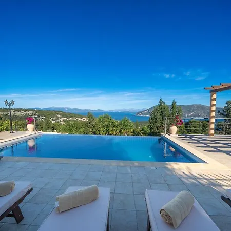 Private Villa Gelia, With Panoramic 180 Degrees Sea View! Fiskardo Exterior photo