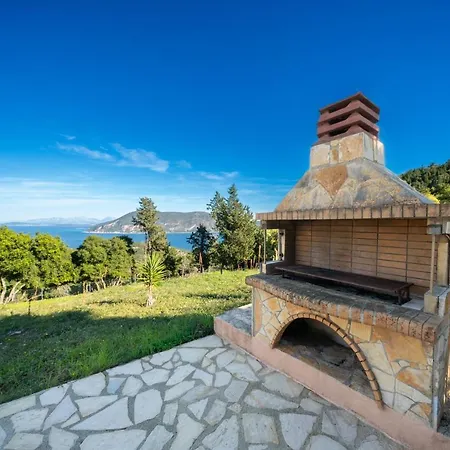 Private Villa Gelia, With Panoramic 180 Degrees Sea View! Fiskardo Exterior photo
